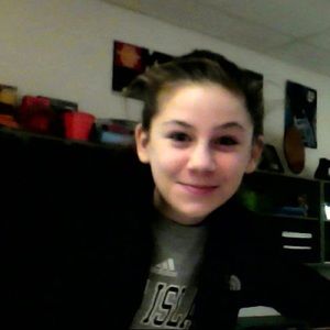 Meet your Posher, Kenzie